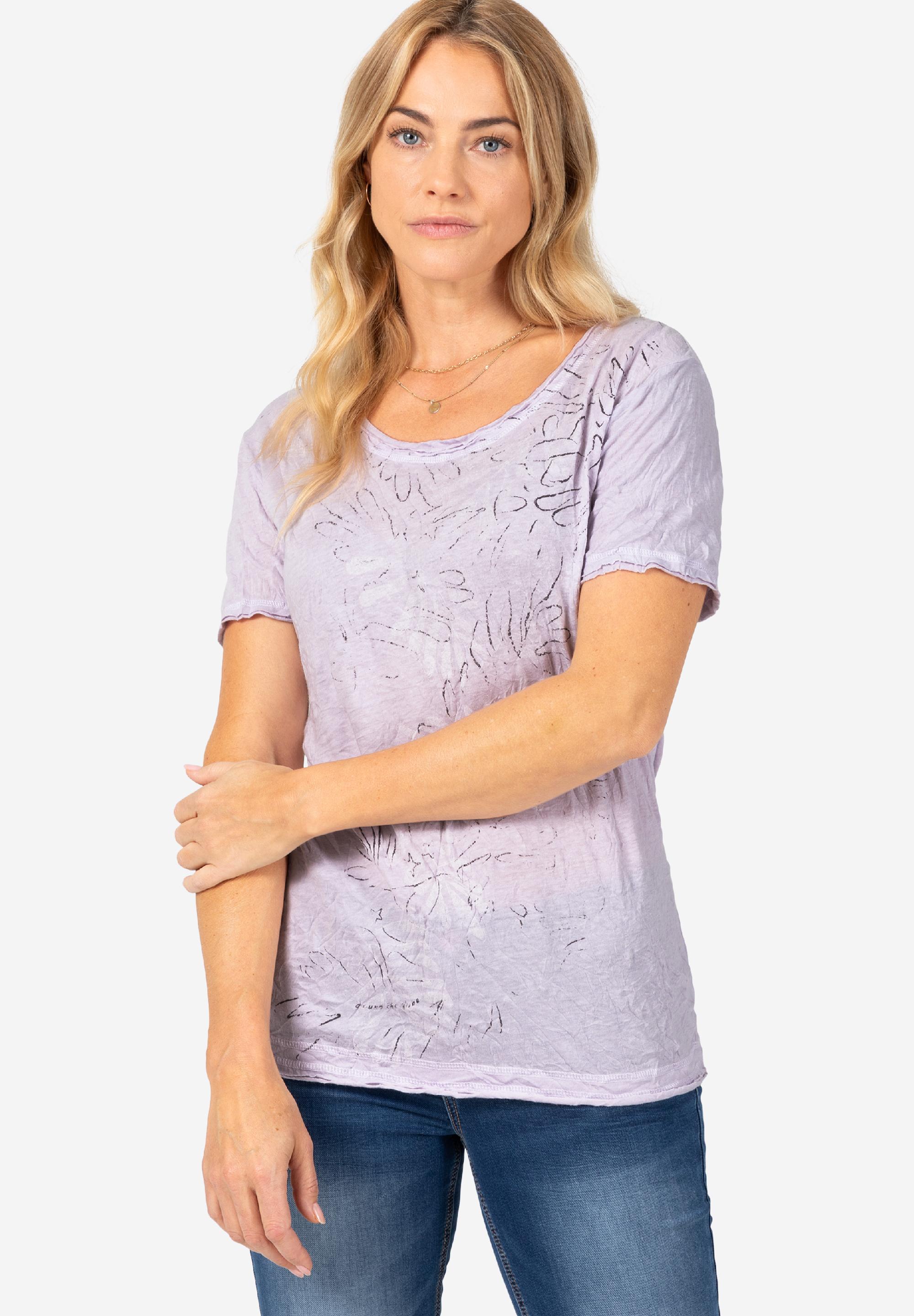 Basic T-Shirt