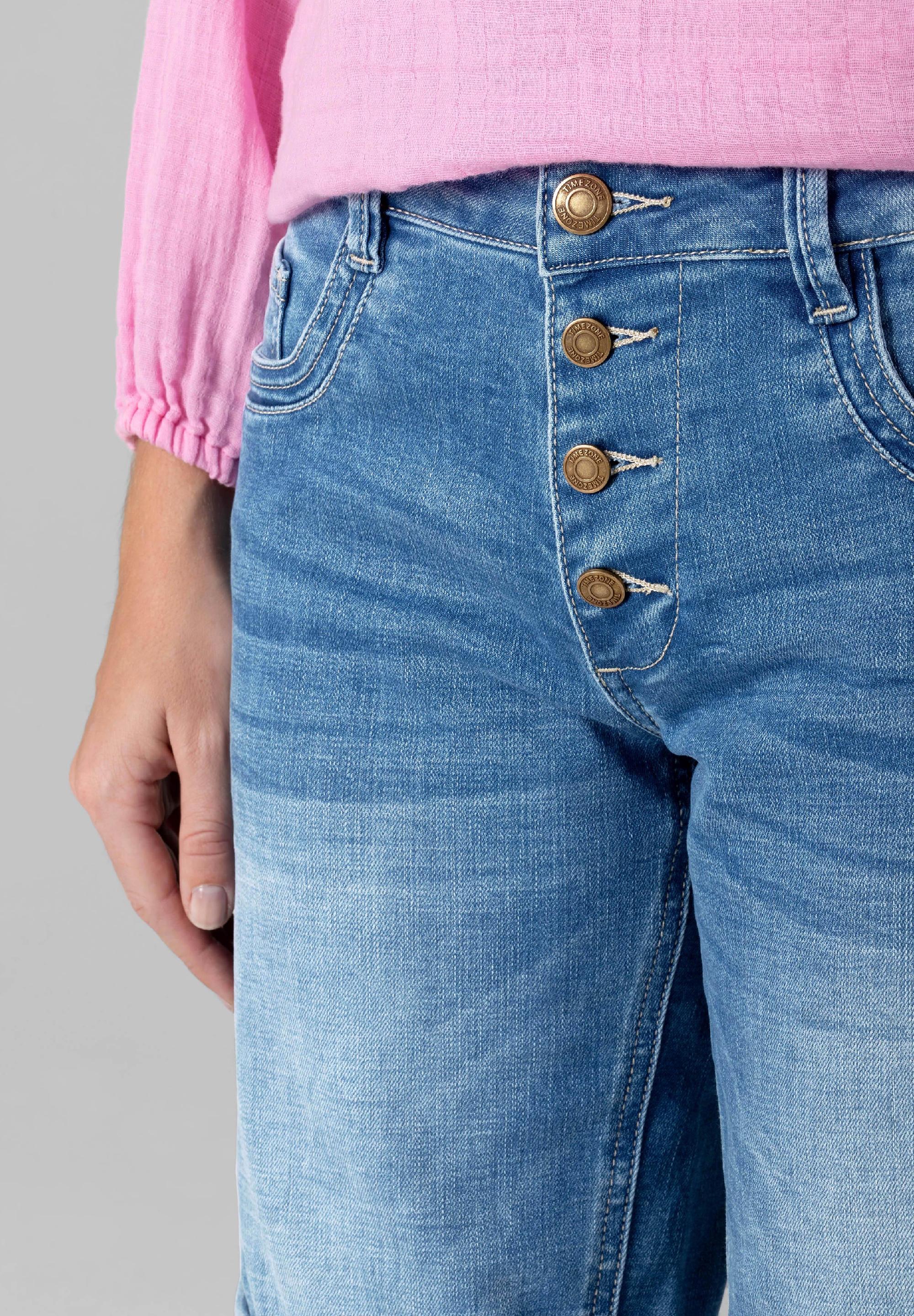 Regular ShaccyTZ Short