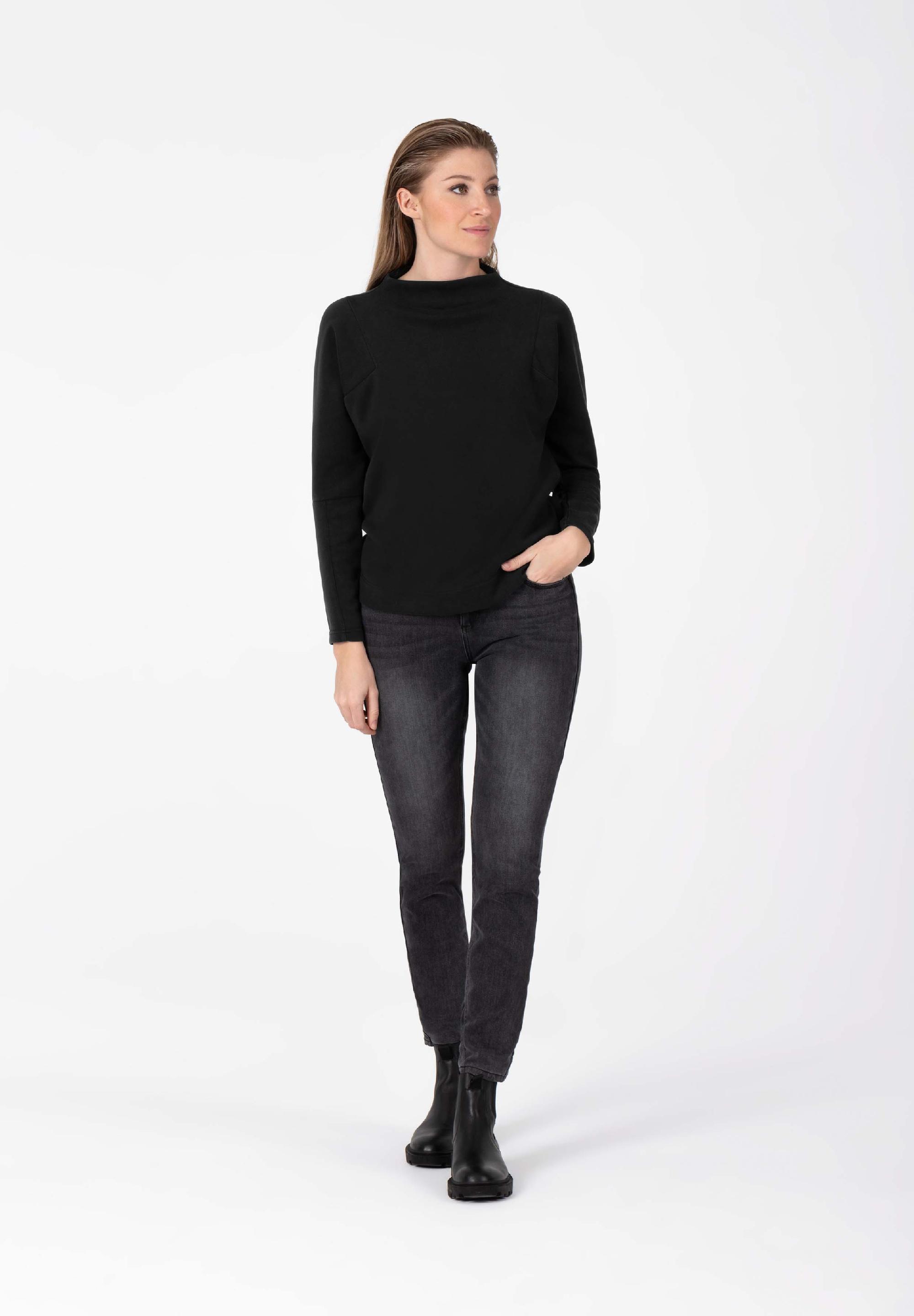Sporty Mock-Neck print