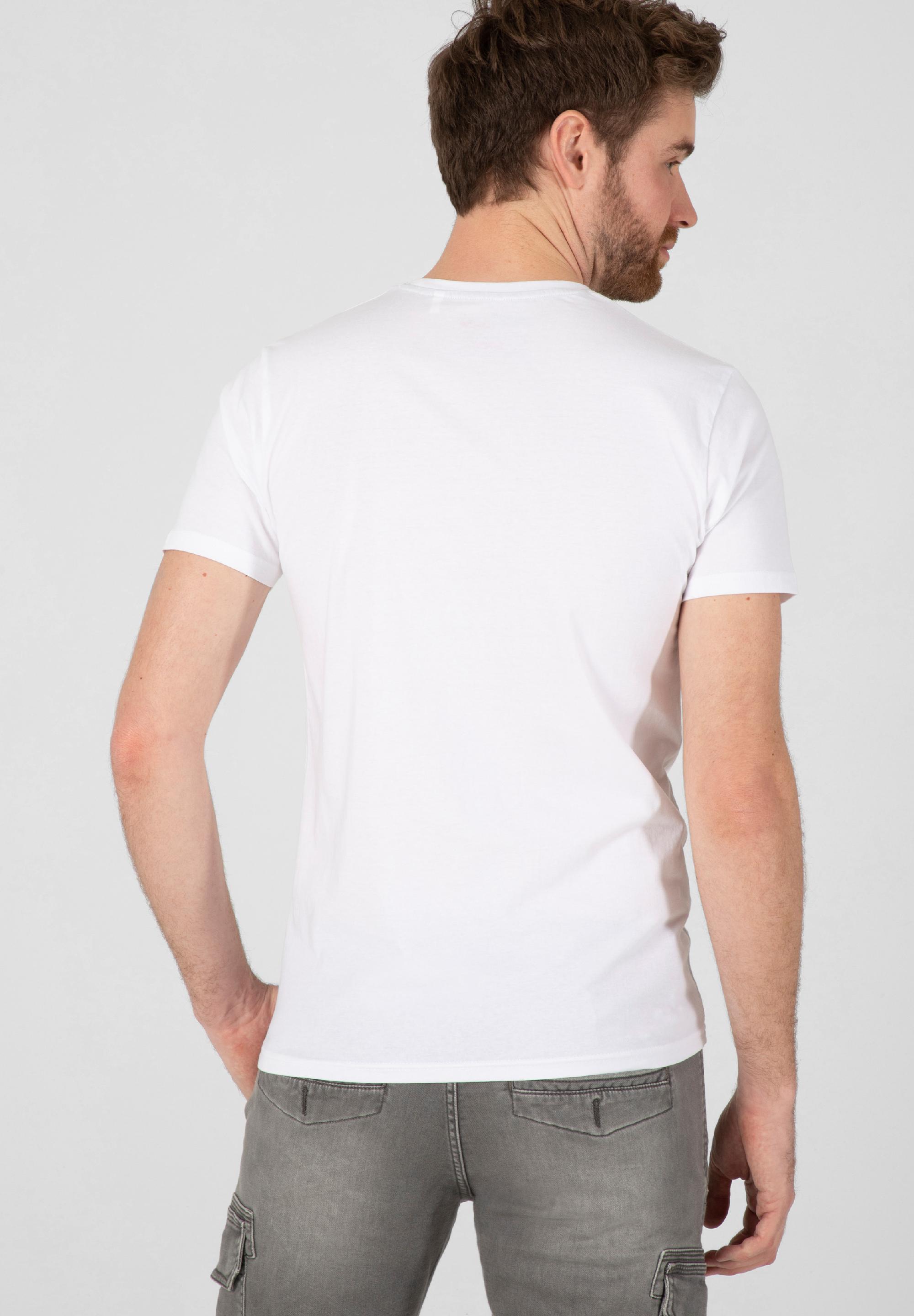 Serial Chillers T-Shirt print