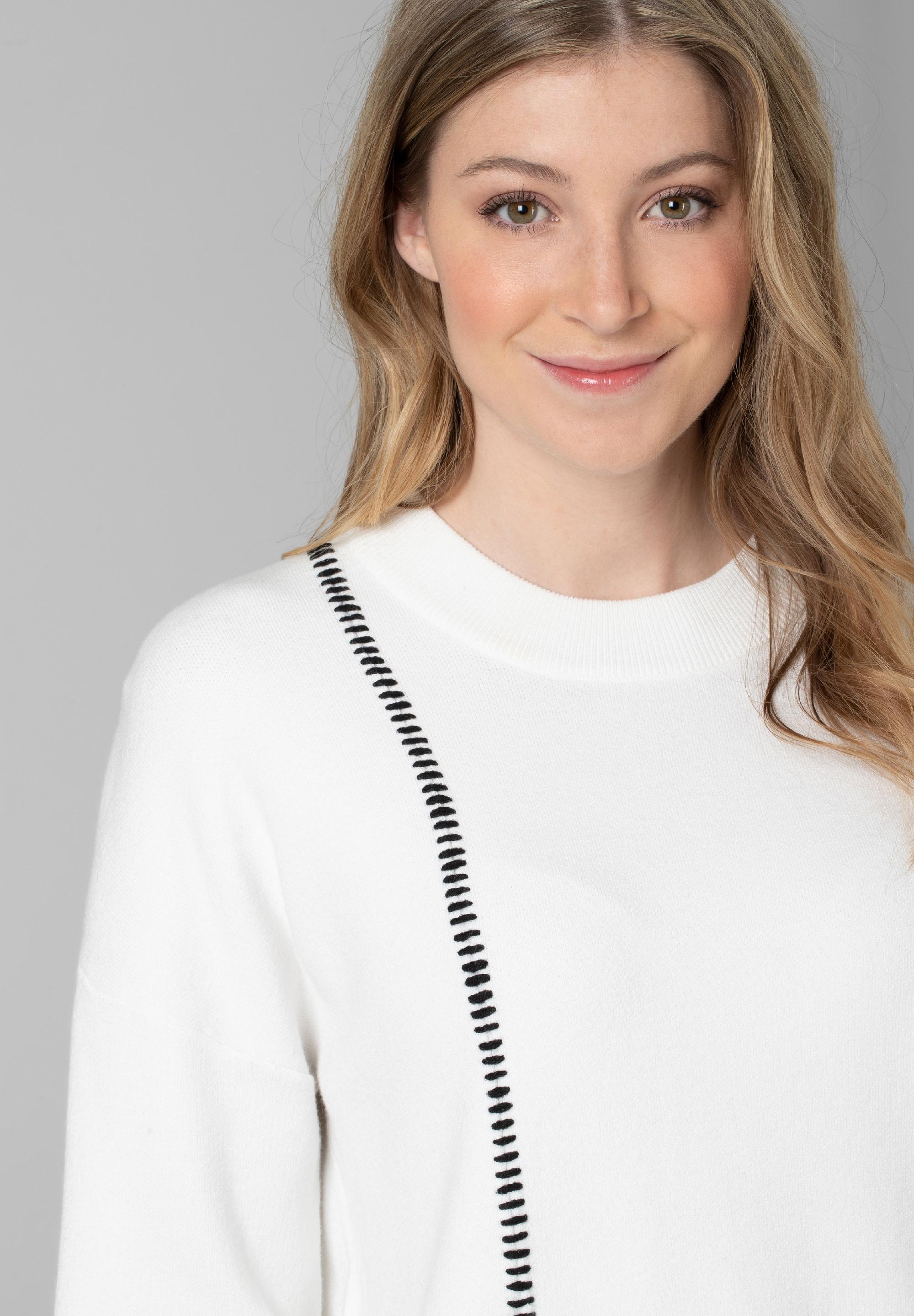 Fancy Pullover