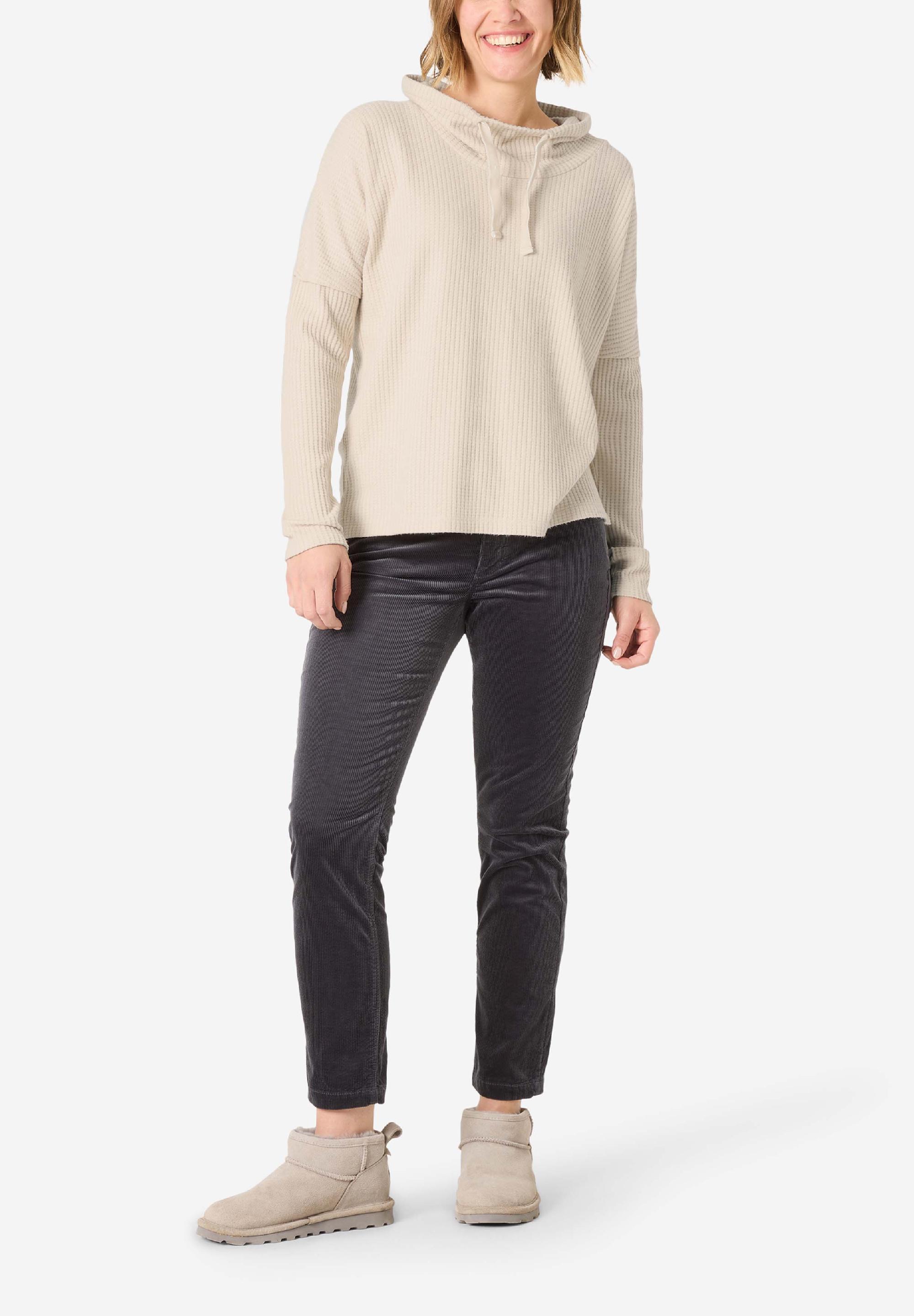 Boxy High Neck Longsleeve