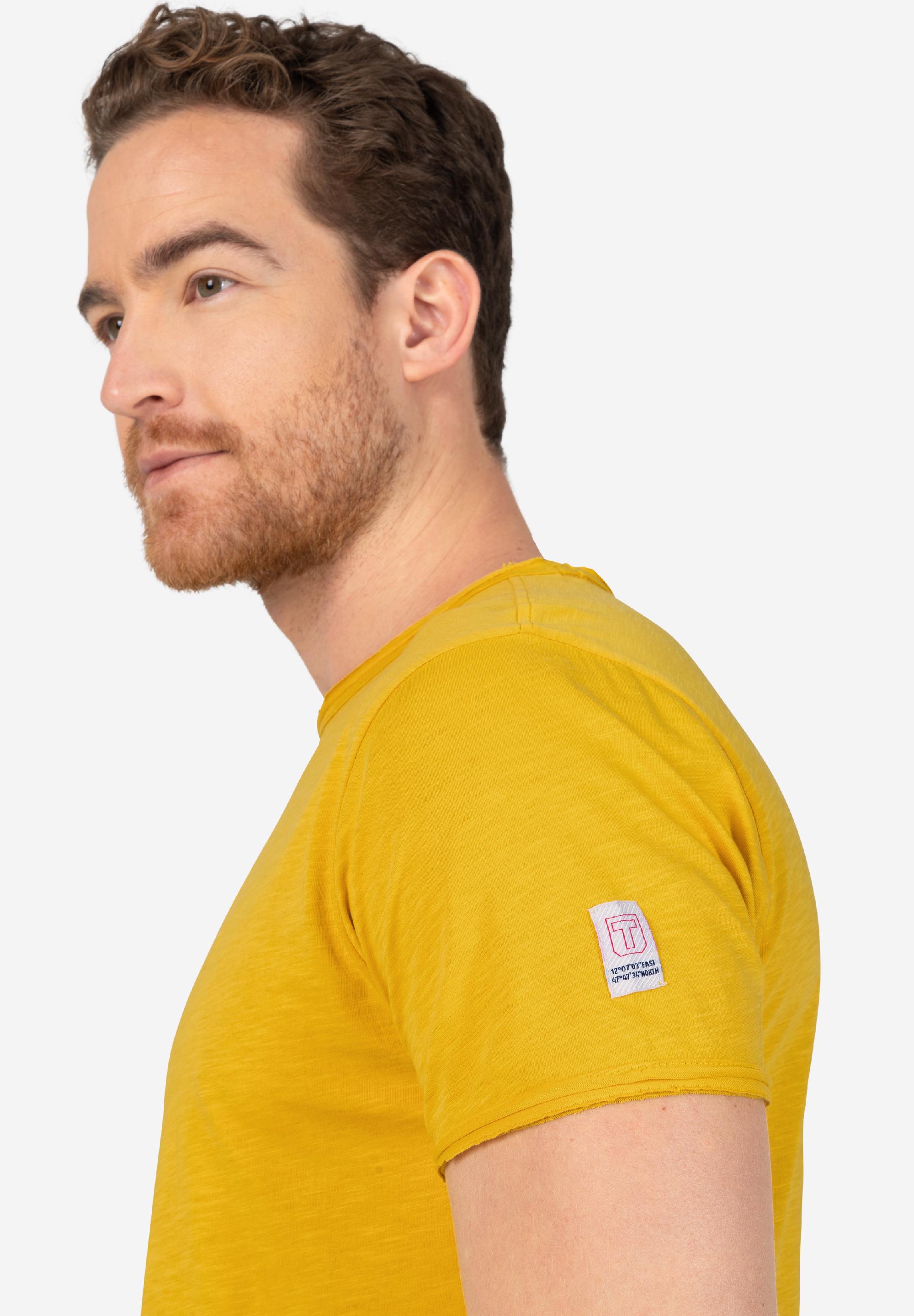 Ripped Basic T-Shirt
