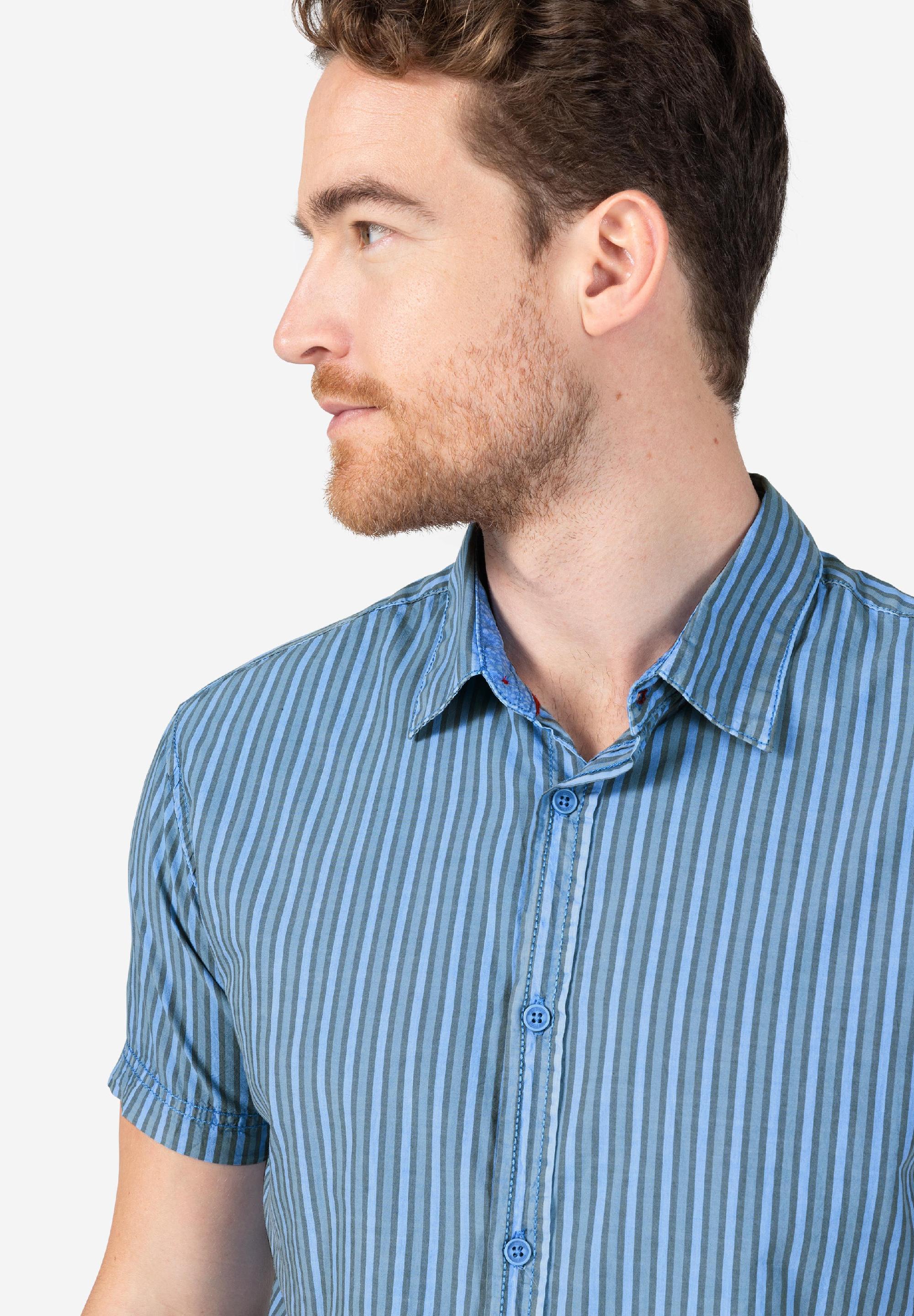 Striped Shortsleeve Shirt