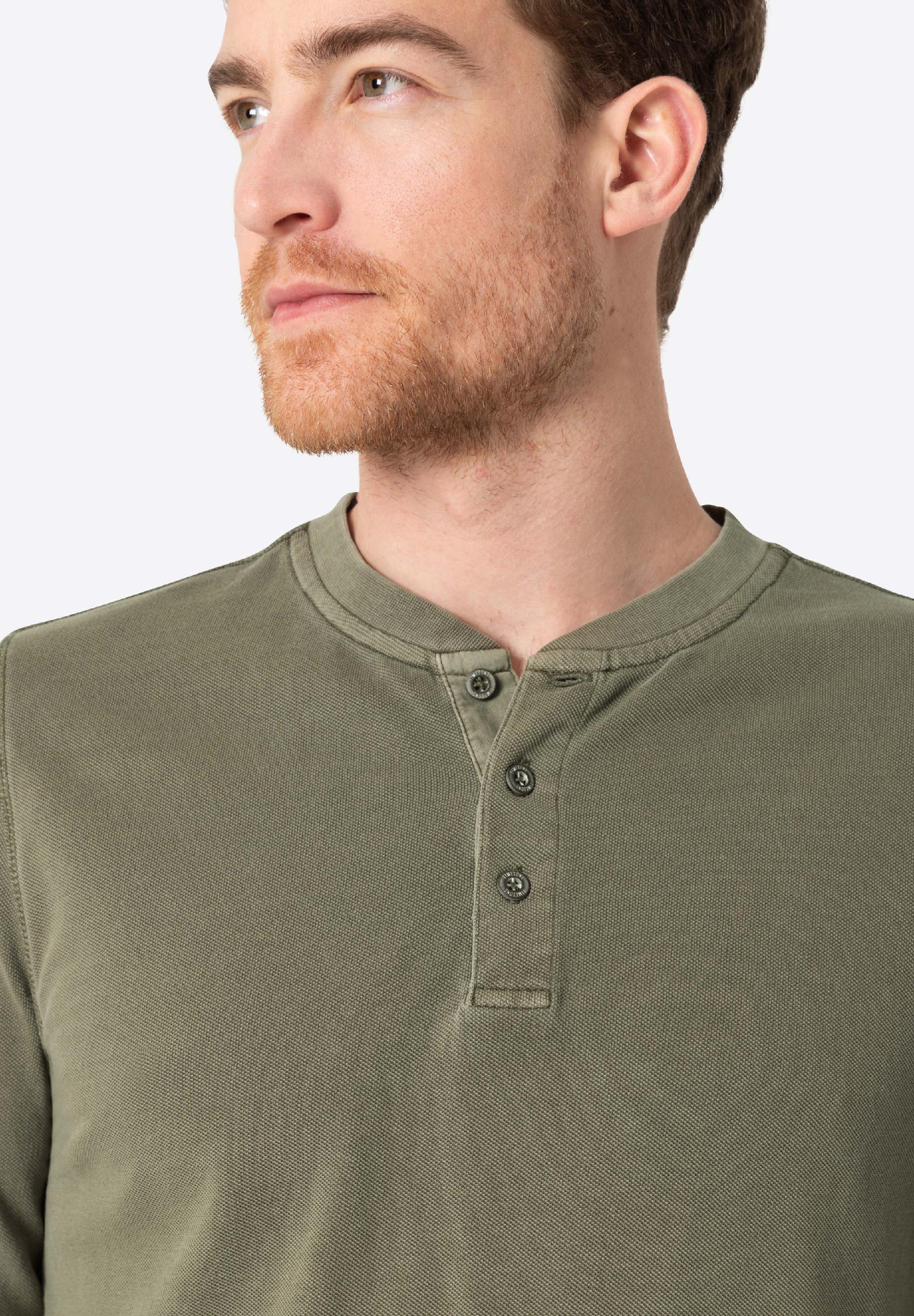 Pique Longsleeve Henley