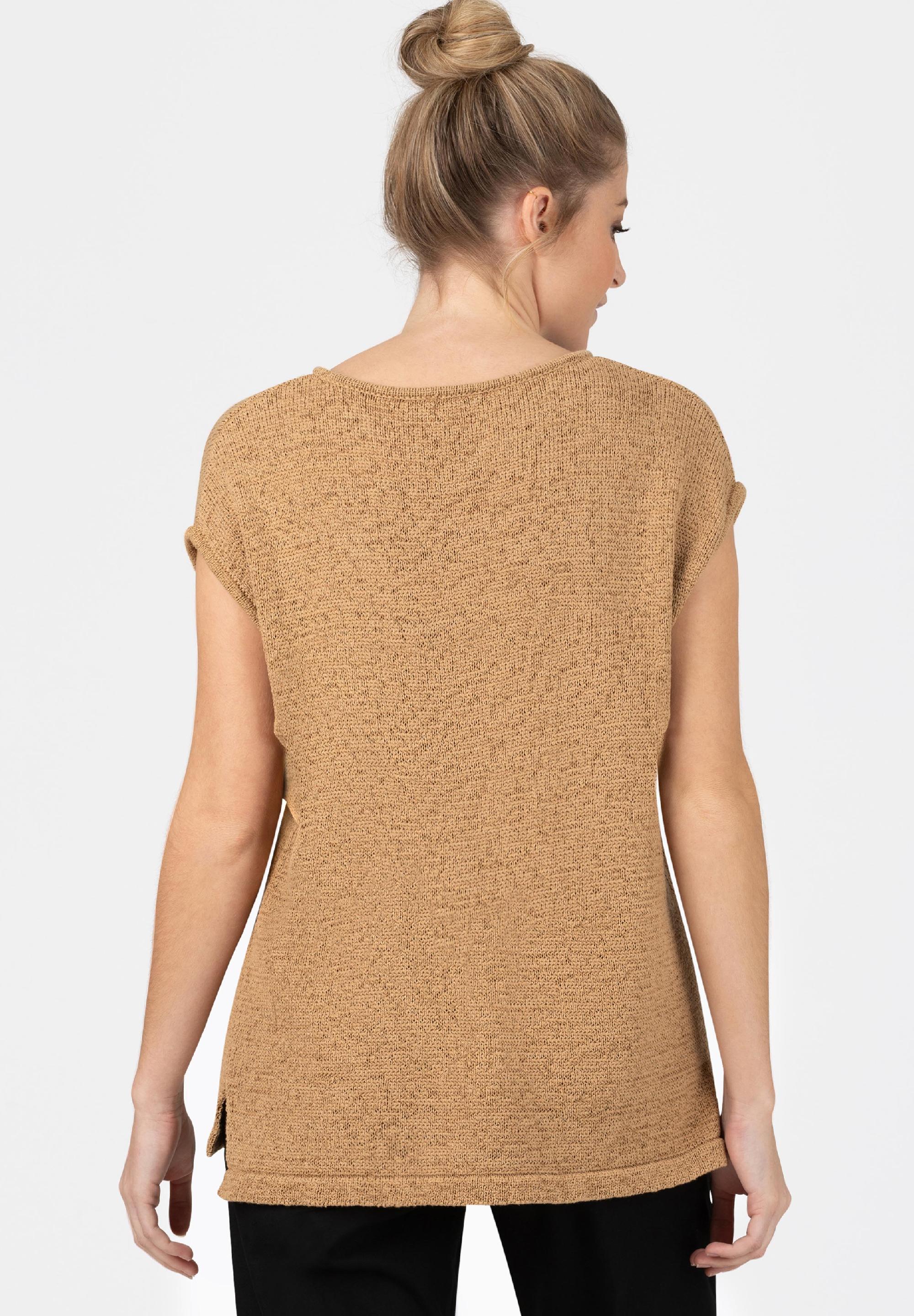 Sleeveless Pullover