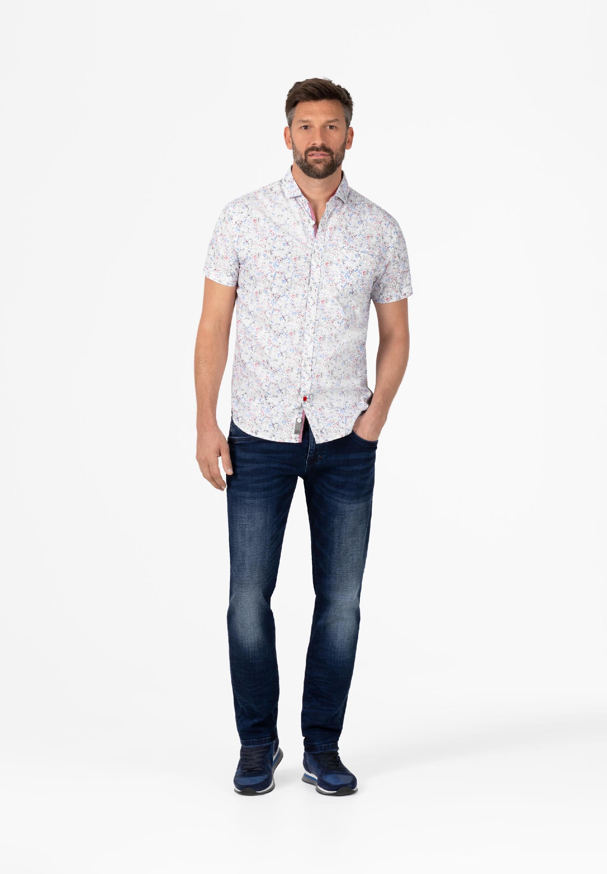 Printed Shortsleeve Shirt print