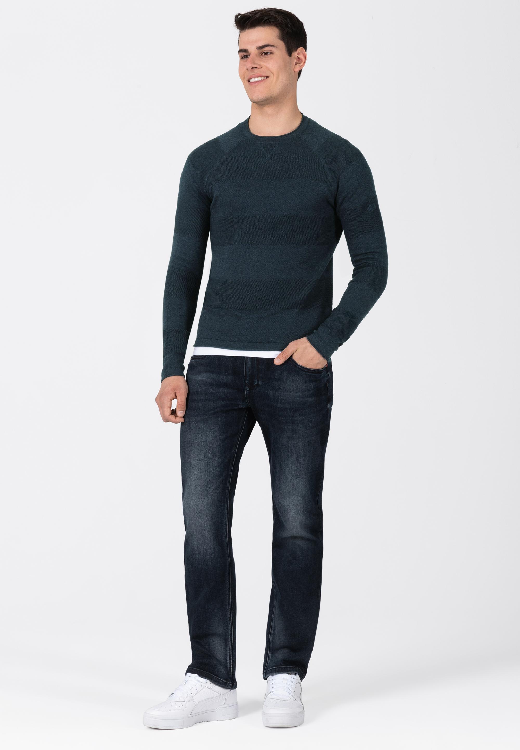 Spiral Knit Crewneck