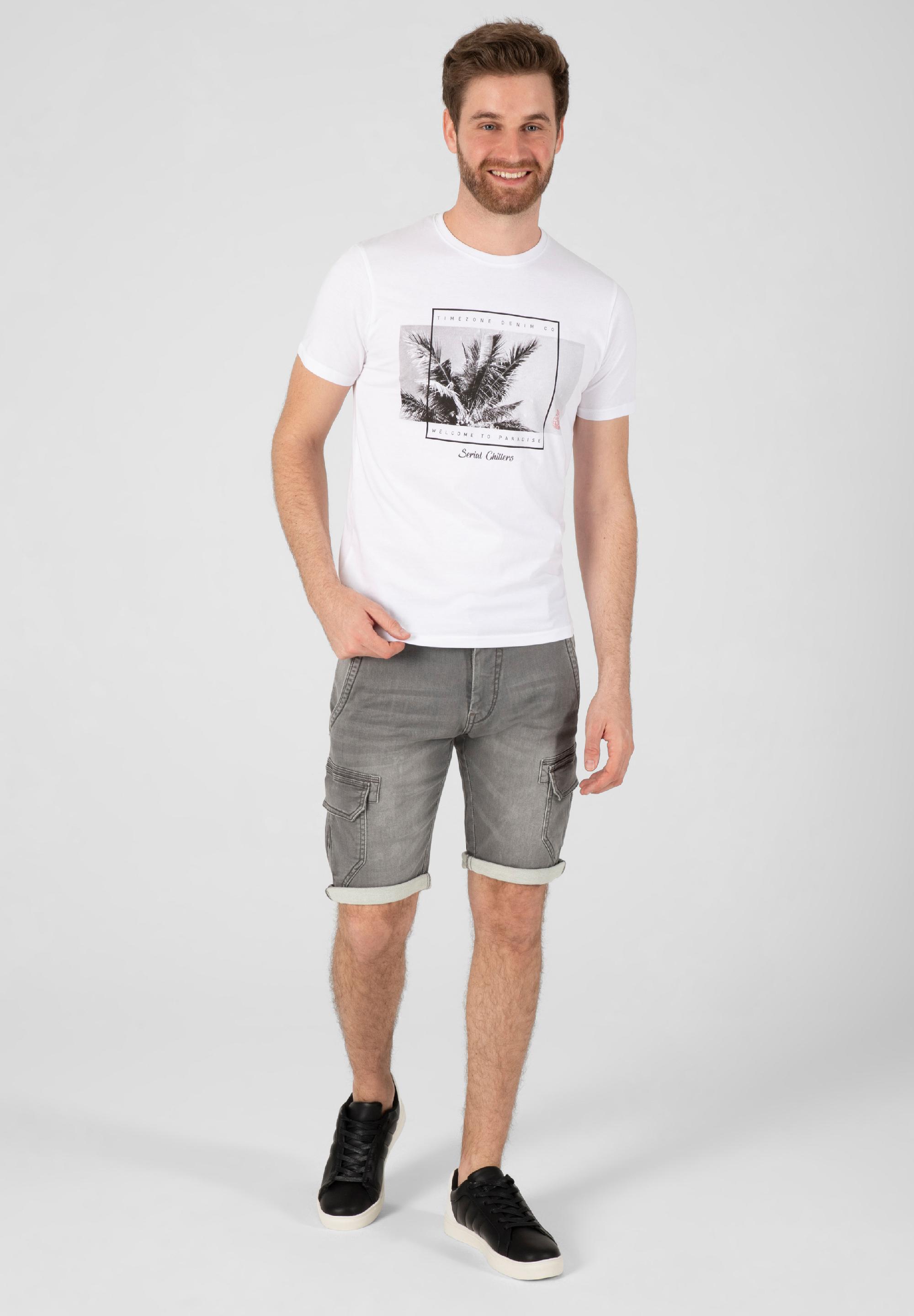 Serial Chillers T-Shirt print