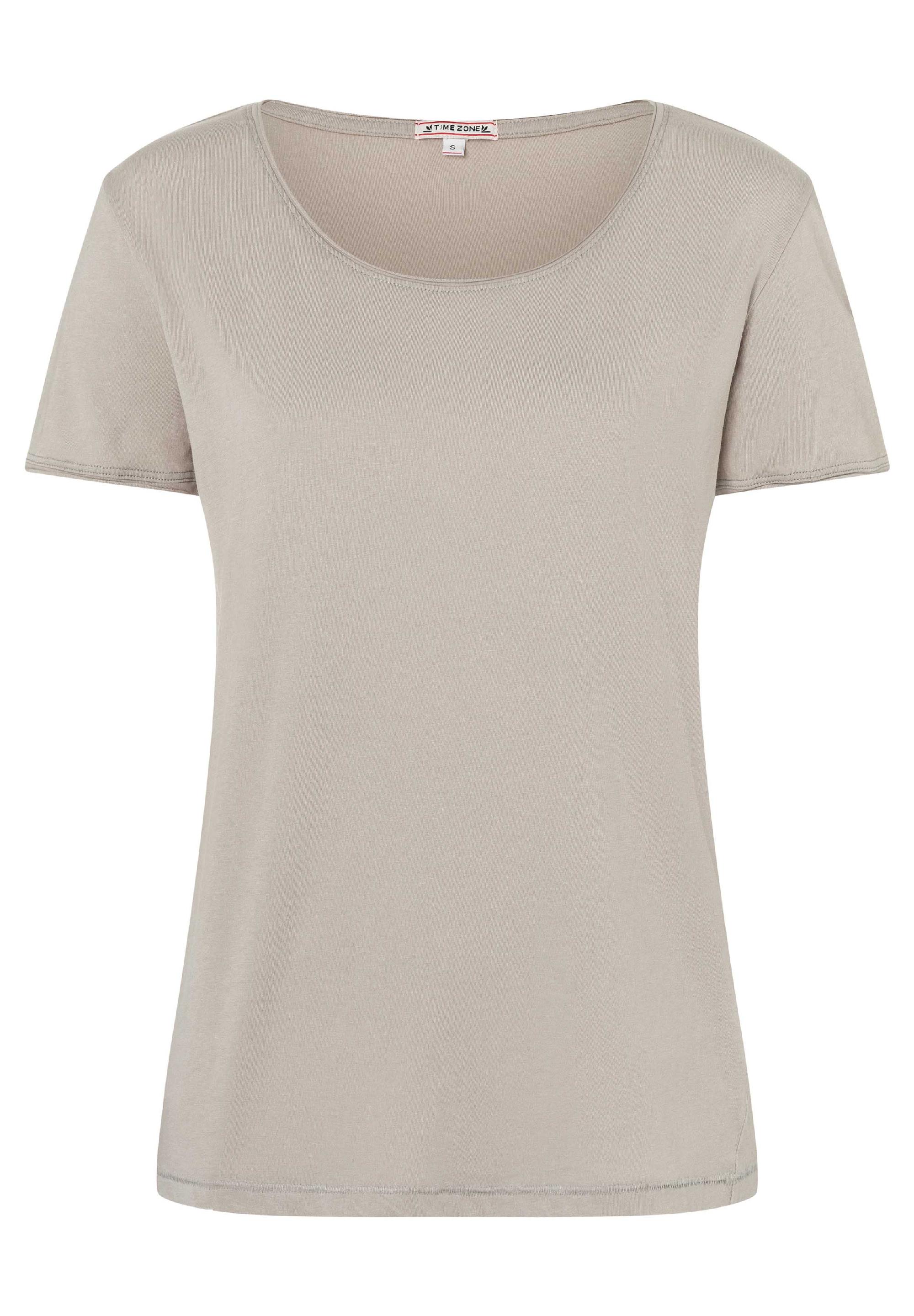 Basic T-Shirt