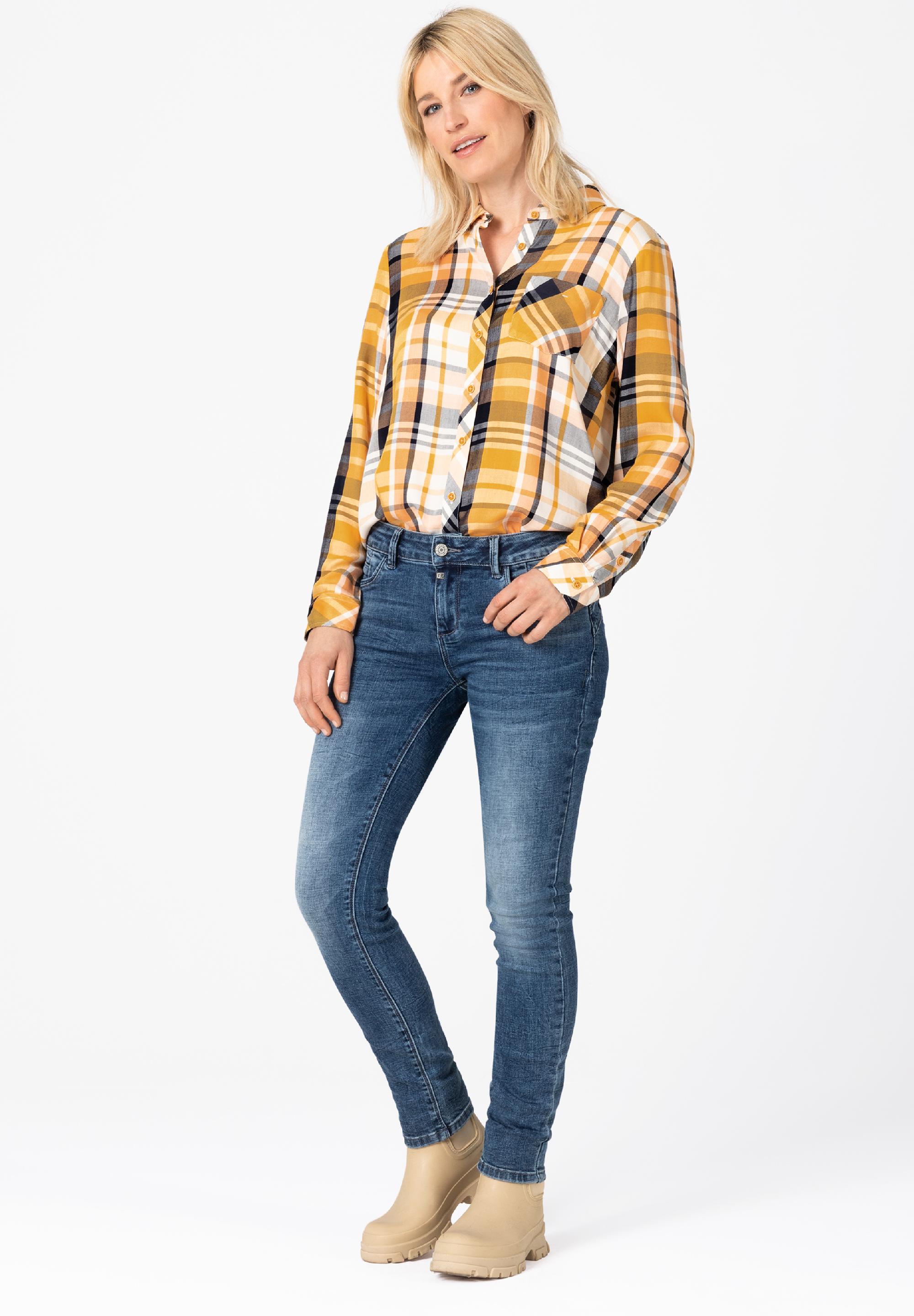 Boyfriend Fit Blouse