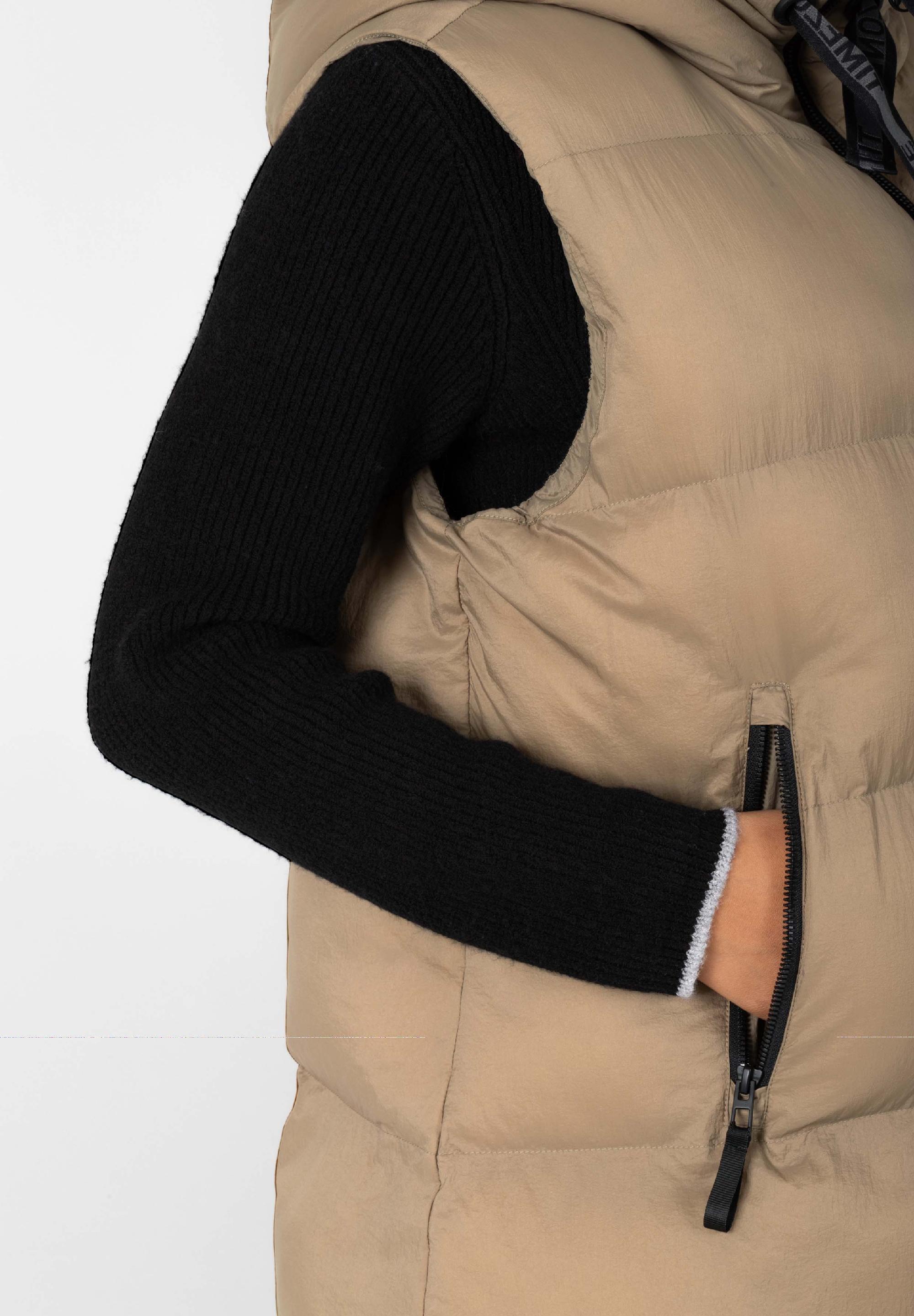 Volume Vest zipper