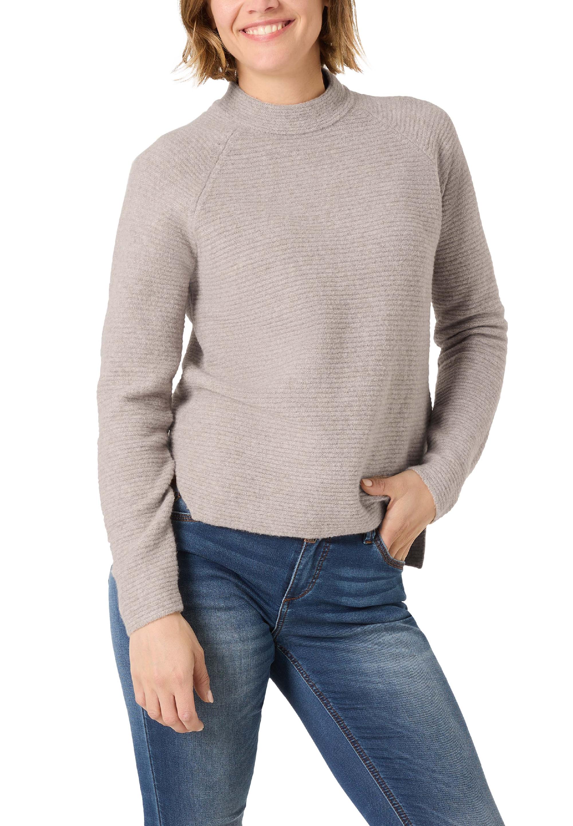 Sporty Raglan Pullover