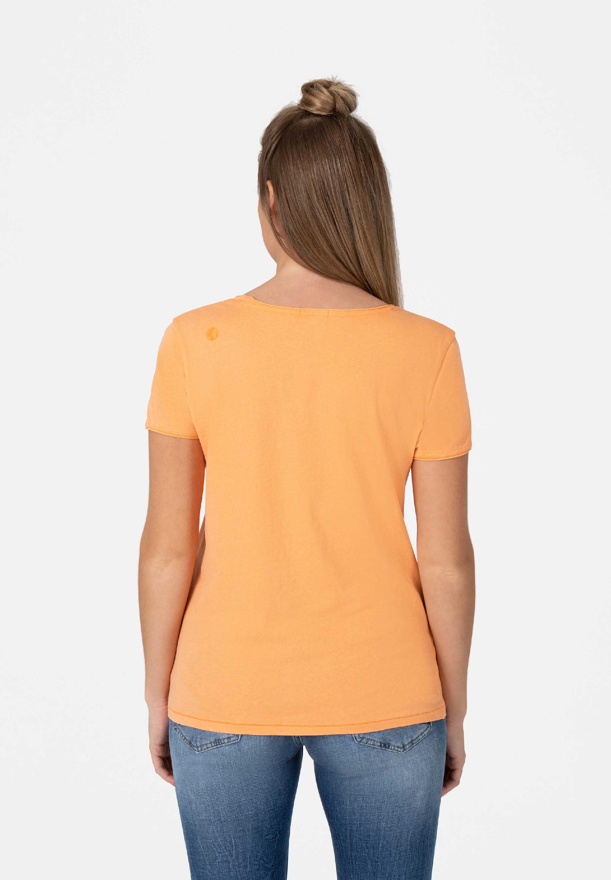 Basic T-Shirt