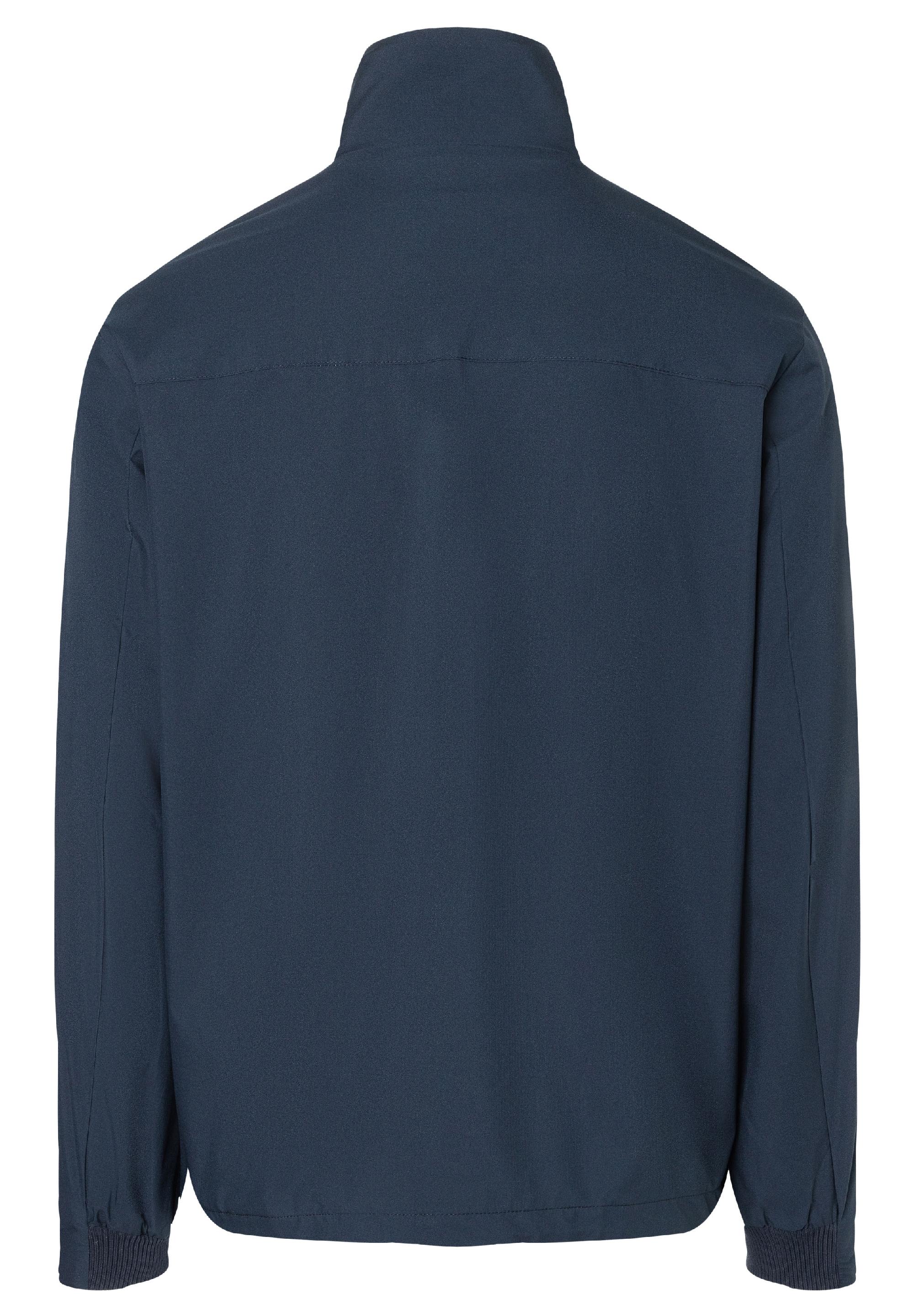 Sporty Tech Jacket zipper