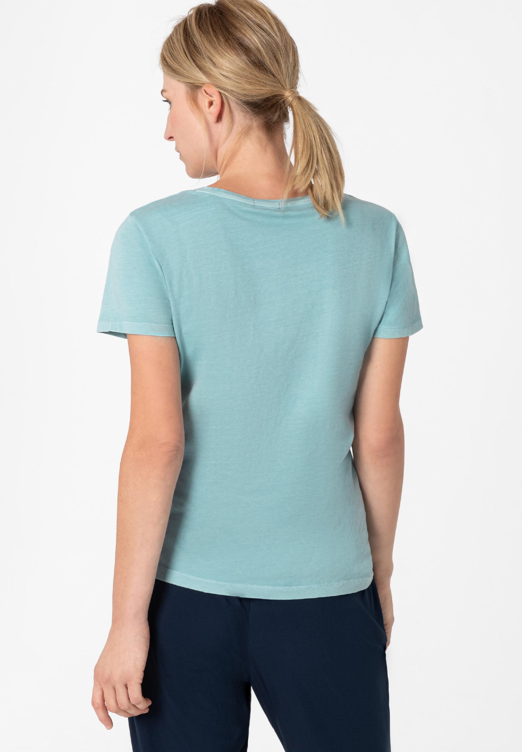 Basic T-Shirt