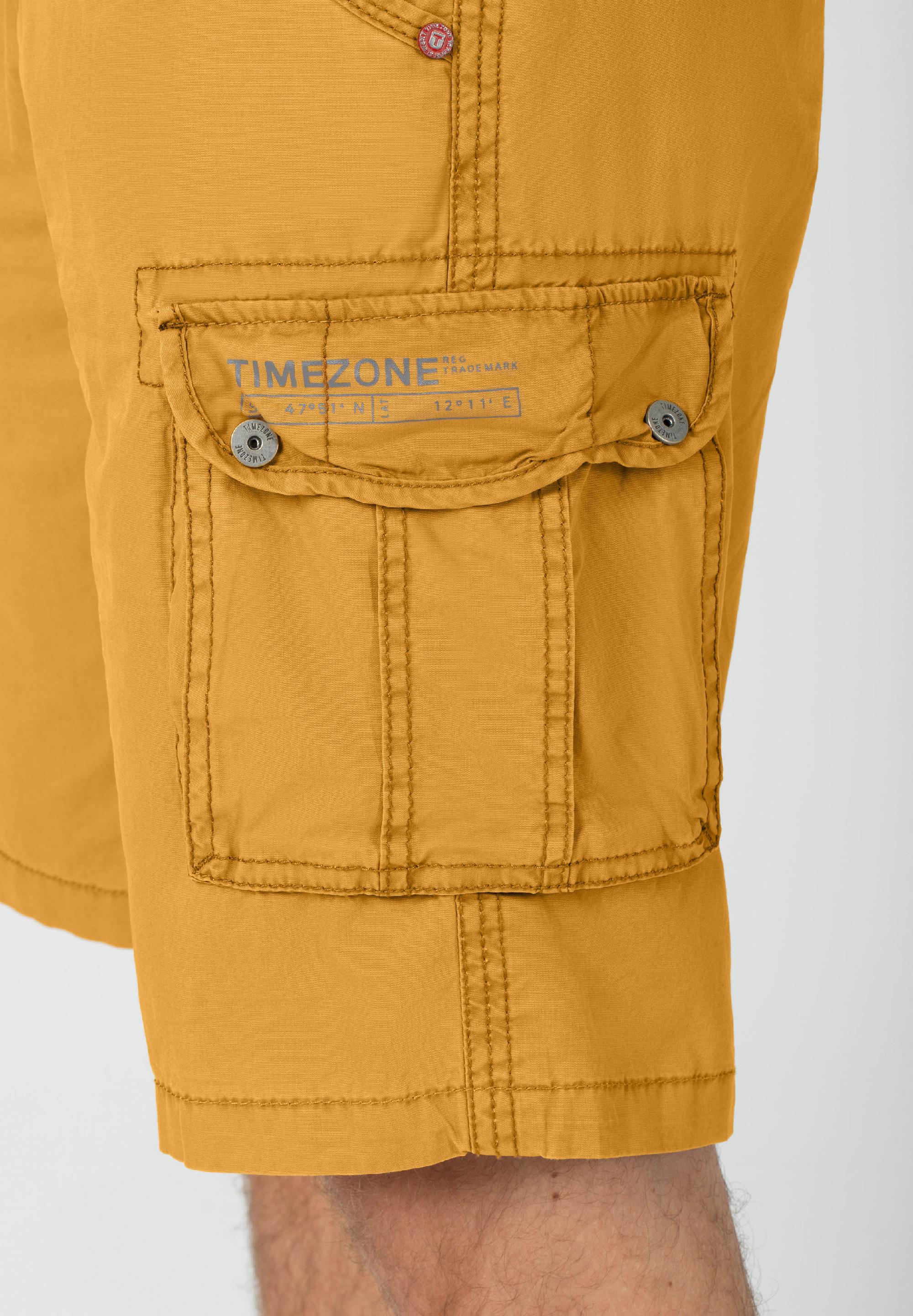 Loose MaguireTZ Cargo Shorts incl. belt print / belt