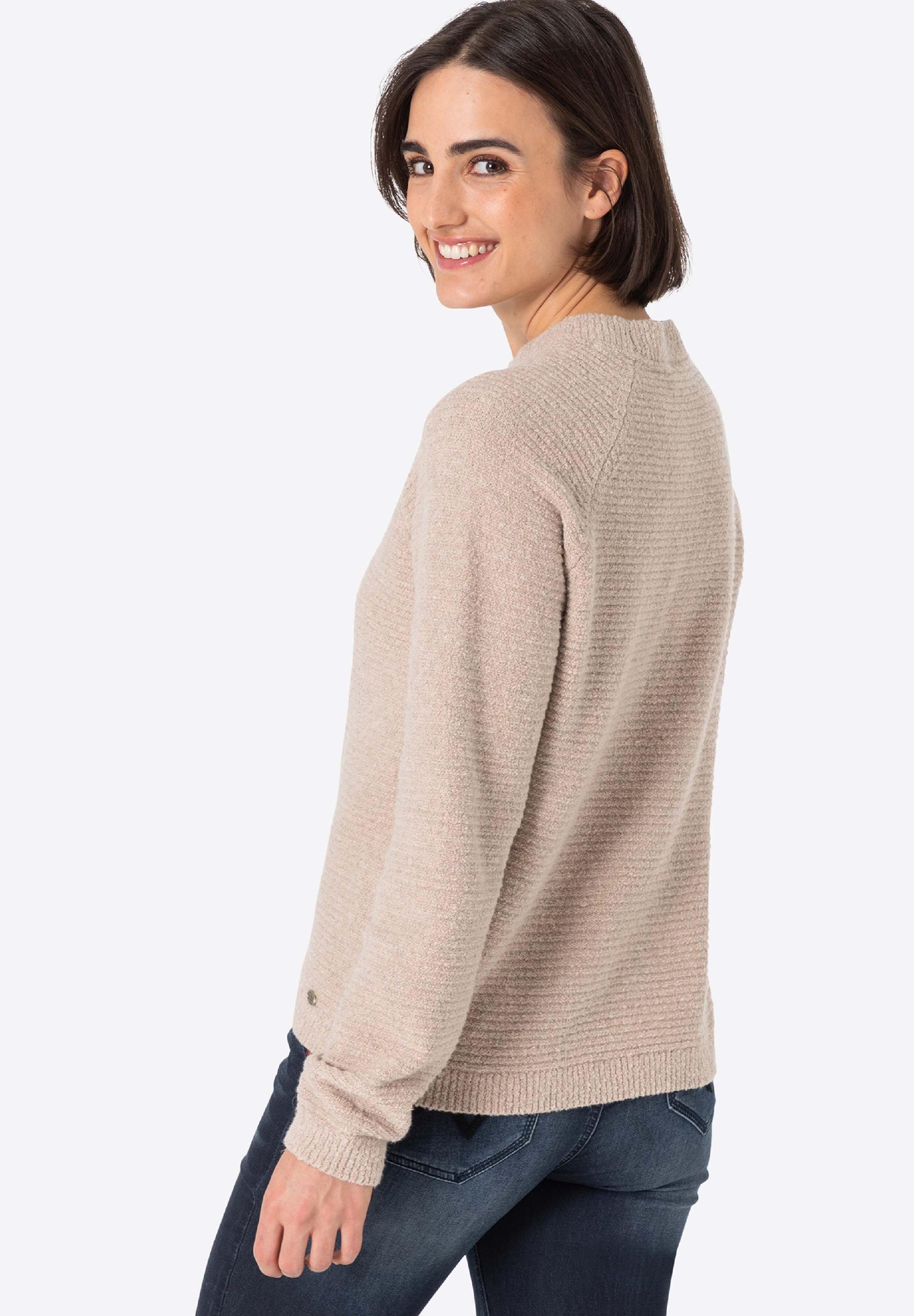 Raglan Pullover