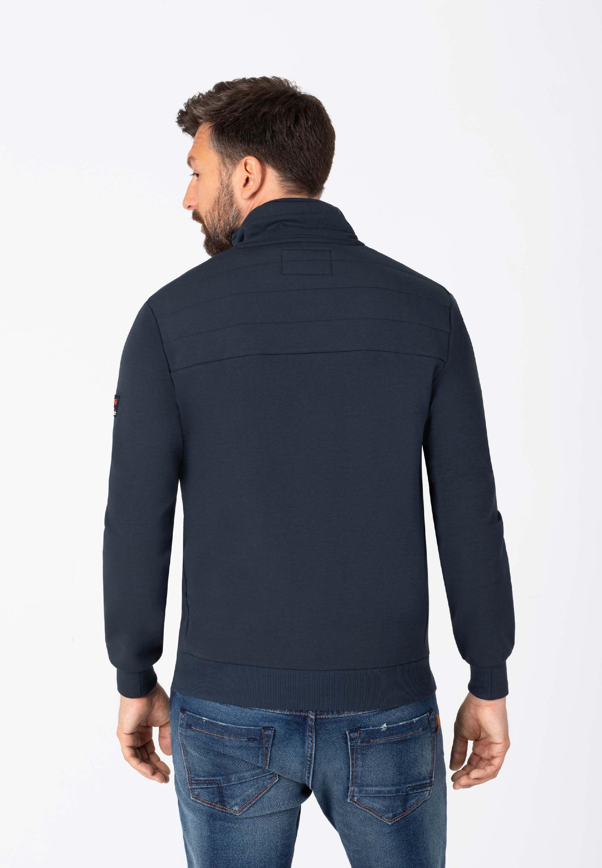 Future Jacket zipper