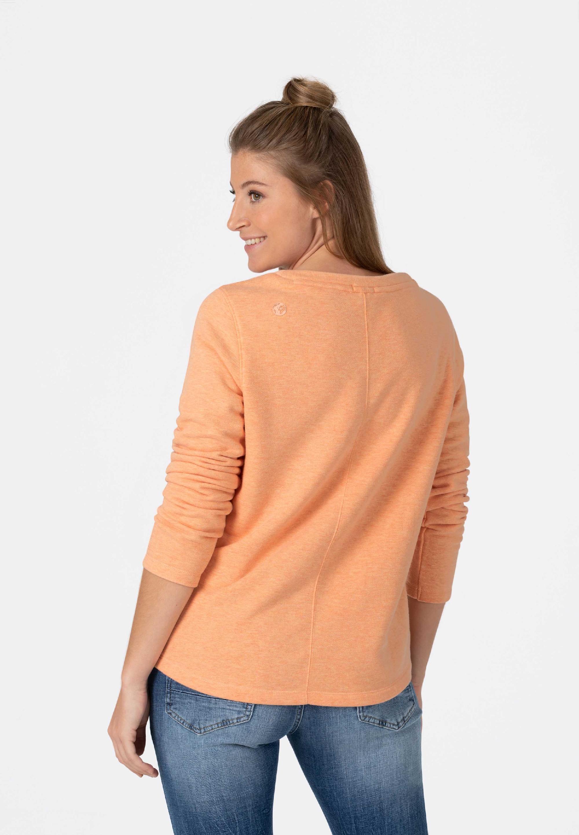 Basic Roundneck Sweater