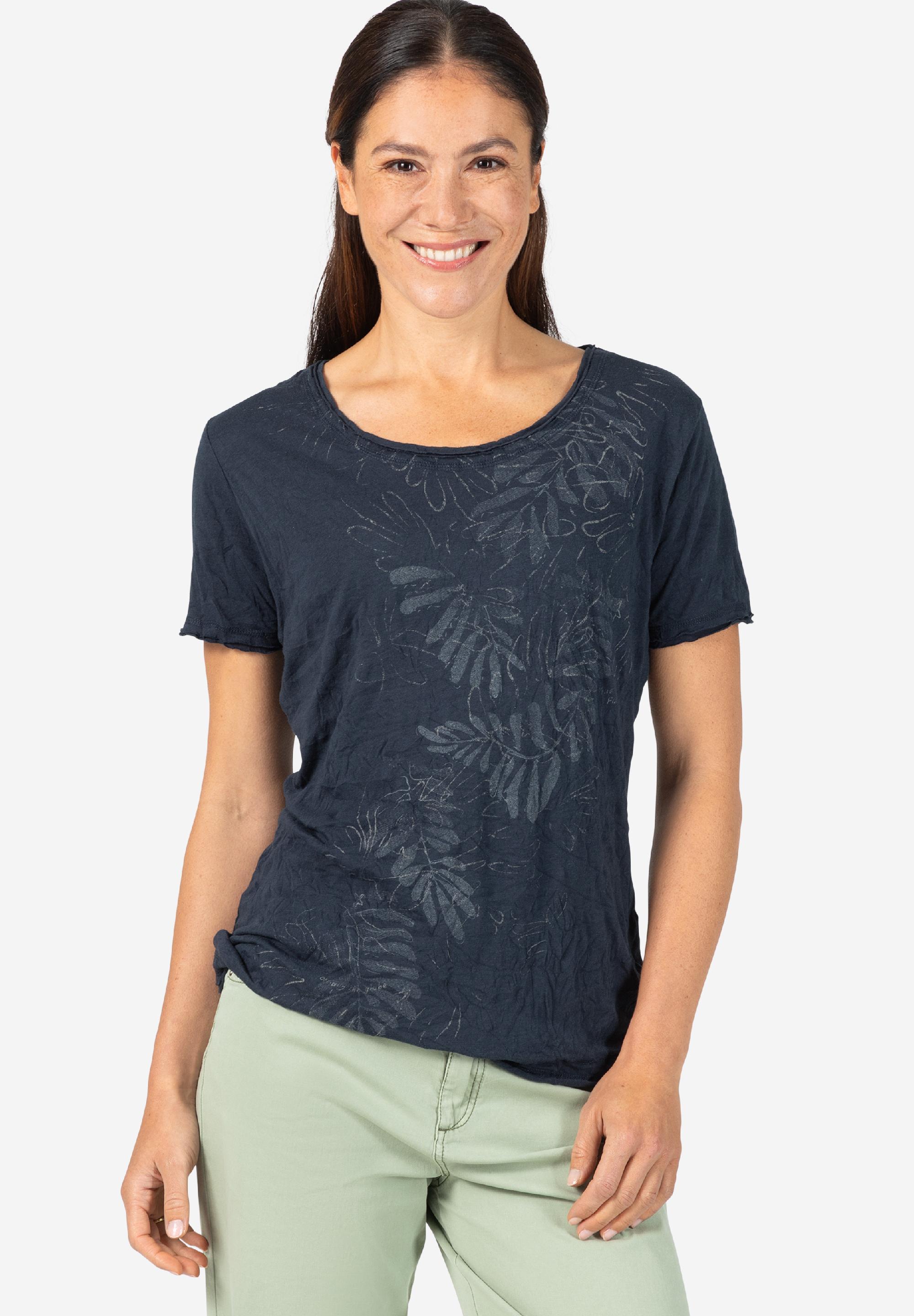 Basic T-Shirt