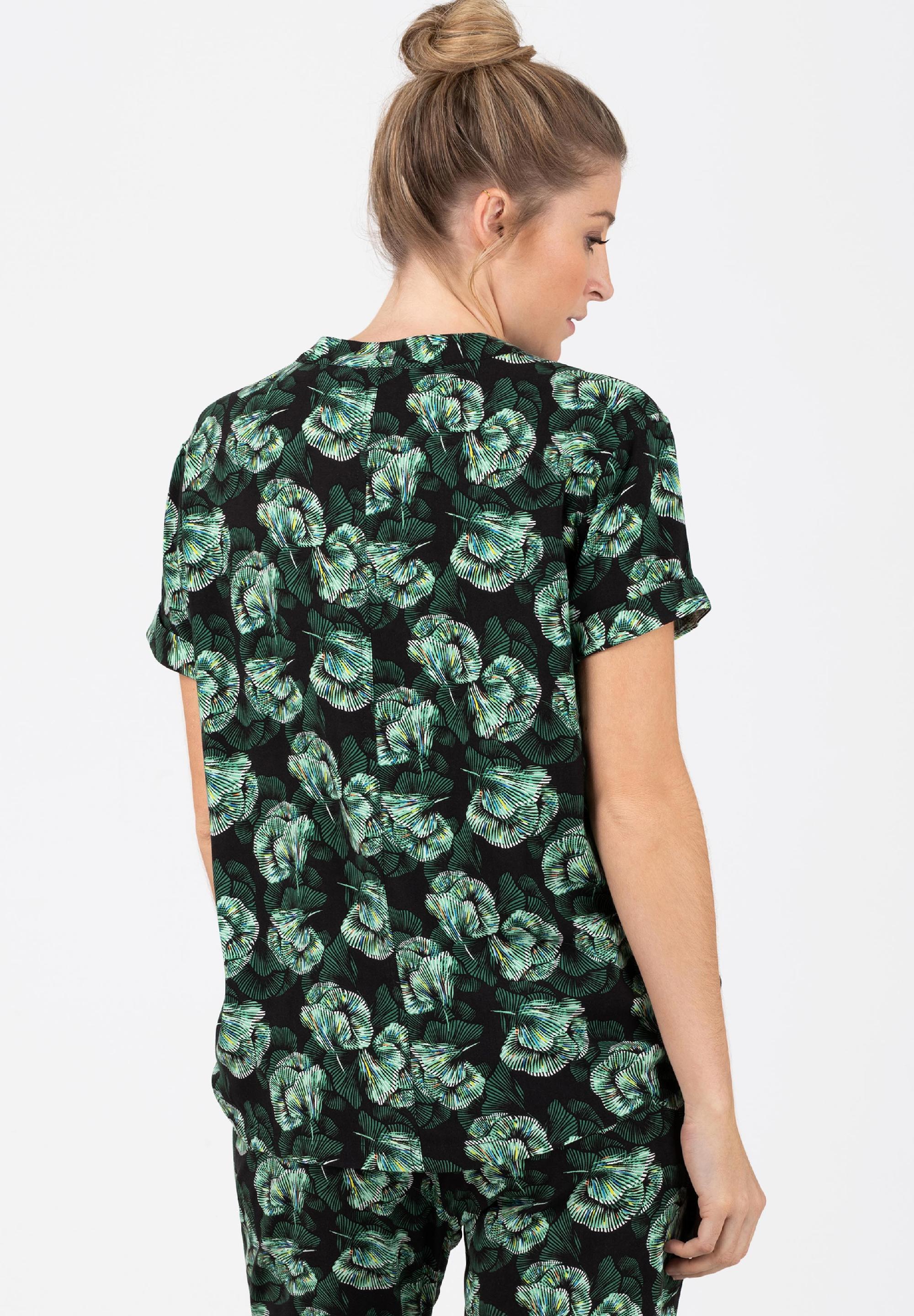 Printed Simple Blouse print