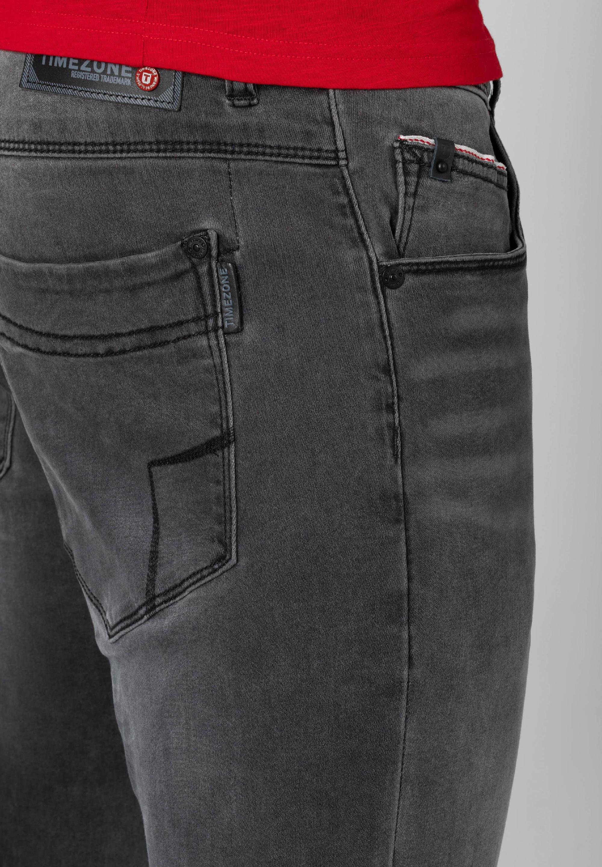 Herren Jeans aus Superstretch Denim von TIMEZONE