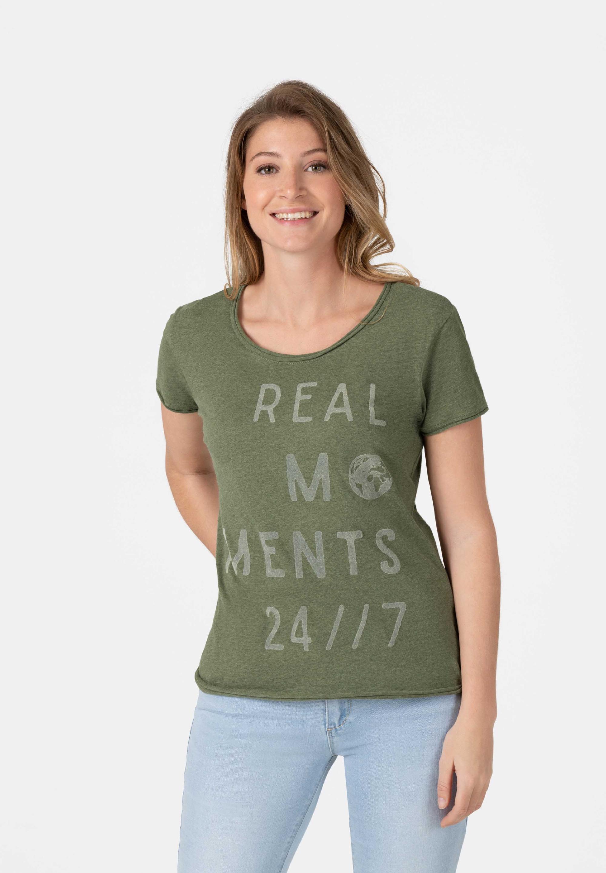 Classic Roundneck T-Shirt print